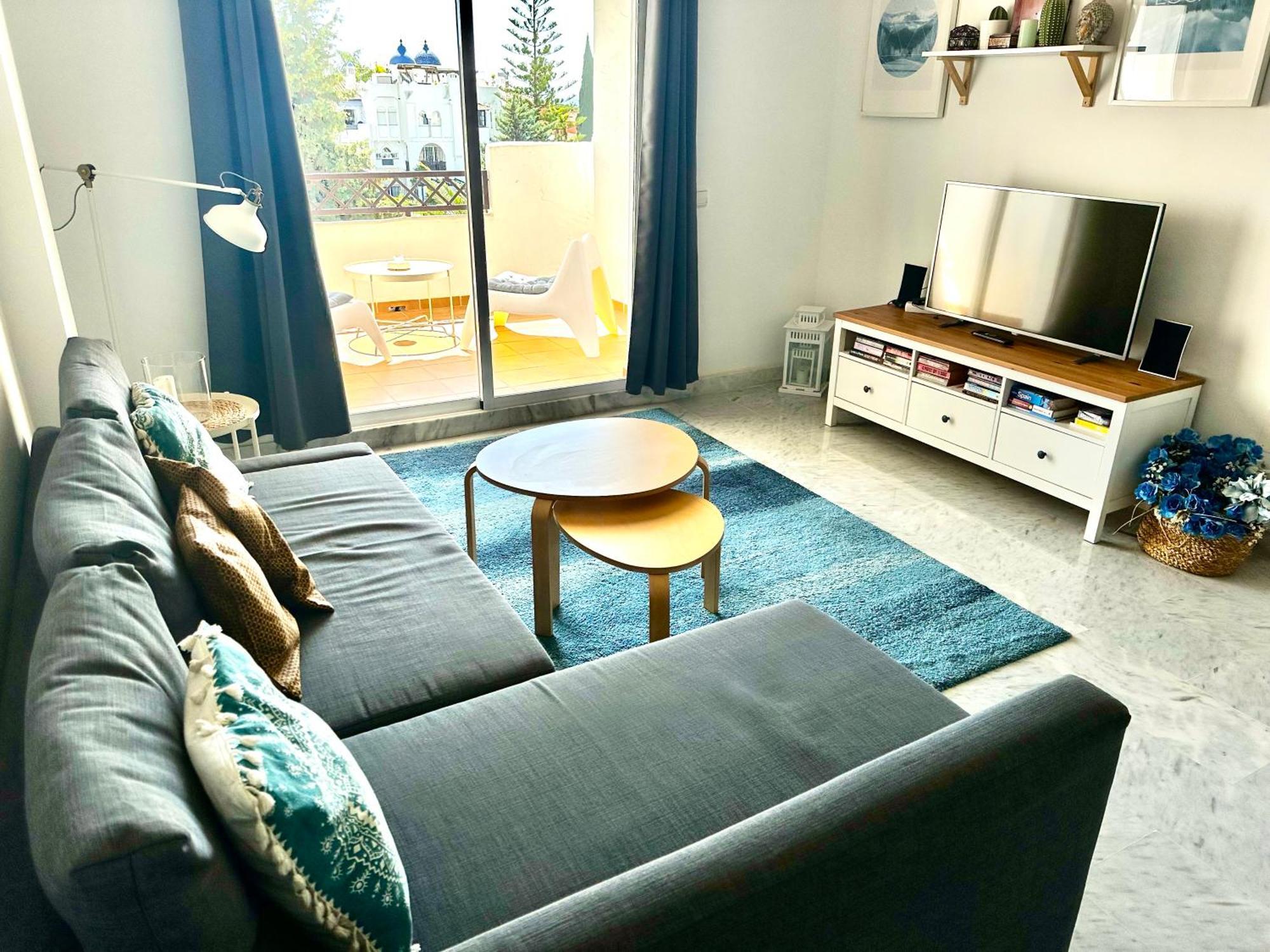 Bright Apartment 300M From The Beach Sitio de Calahonda Ngoại thất bức ảnh